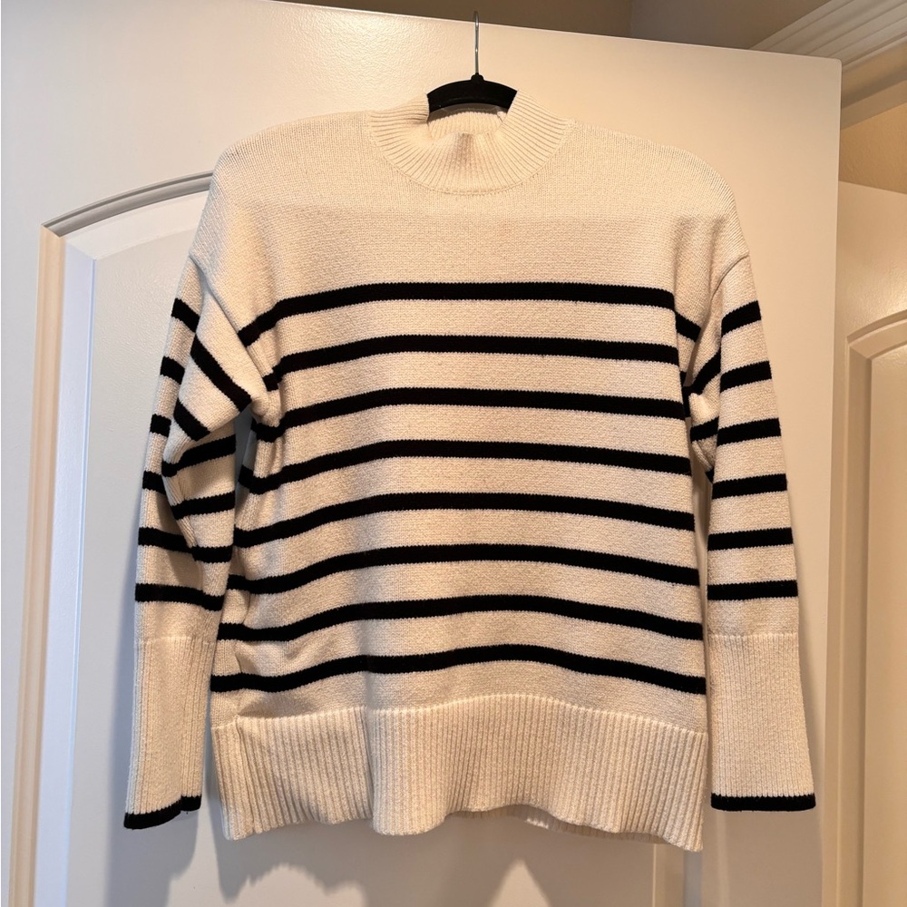 Black and white stripe sweater